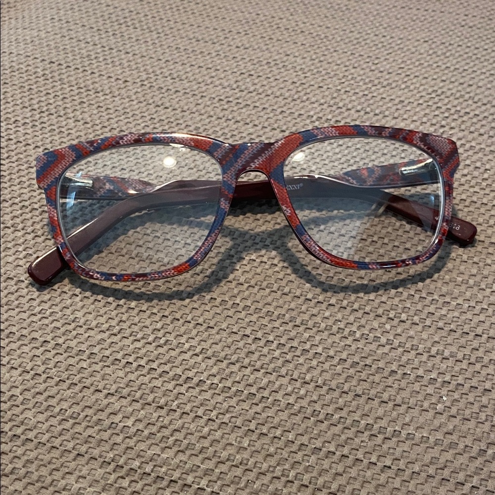 Stylish Red and Blue Patterned Woman’s Glasses